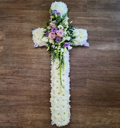 Tranquil Elegance Cross