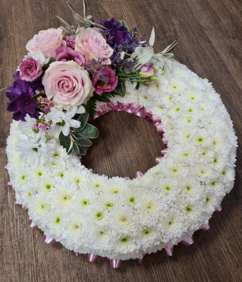 HEAVENLY EMBRACE WREATH