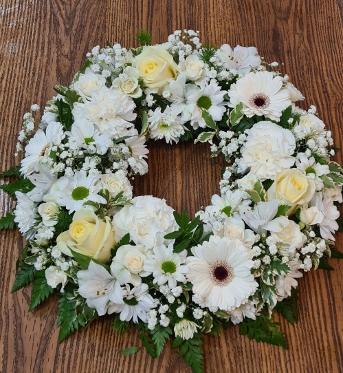 Whispering Memories Wreath