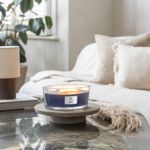 Hinoki Dahlia Woodwick Candle ellipse