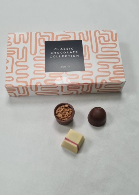 Classic Chocolate Collection 99g Single Layer Box